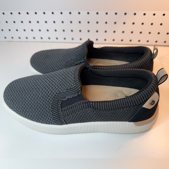 REEF Women's Neptune Elyse Slip On Shoe, Lightweight, Soft & Breathable 8.5M - Picture 7 of 16